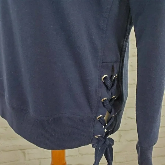 Fifth Sun Keep It Sassy Top L Large Blue White Spell Out Graphic Lace Up Sides - Picture 5 of 9